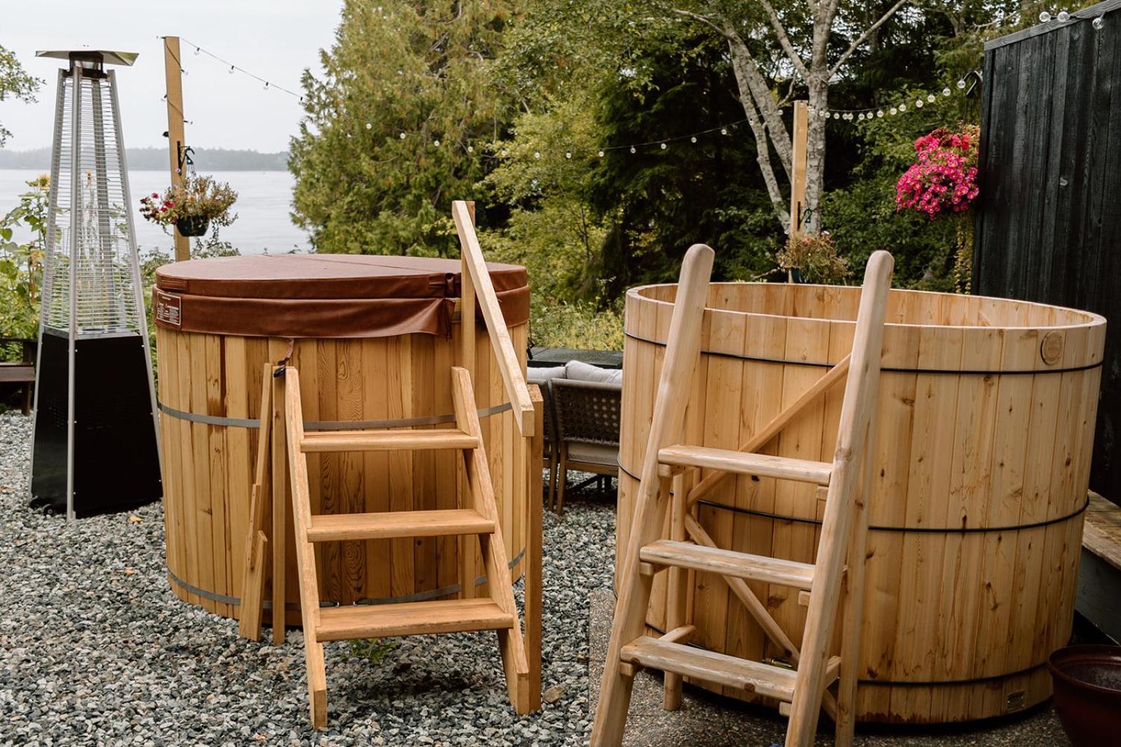 Lunar Cove Inn Charters And Tours Tofino Exterior foto